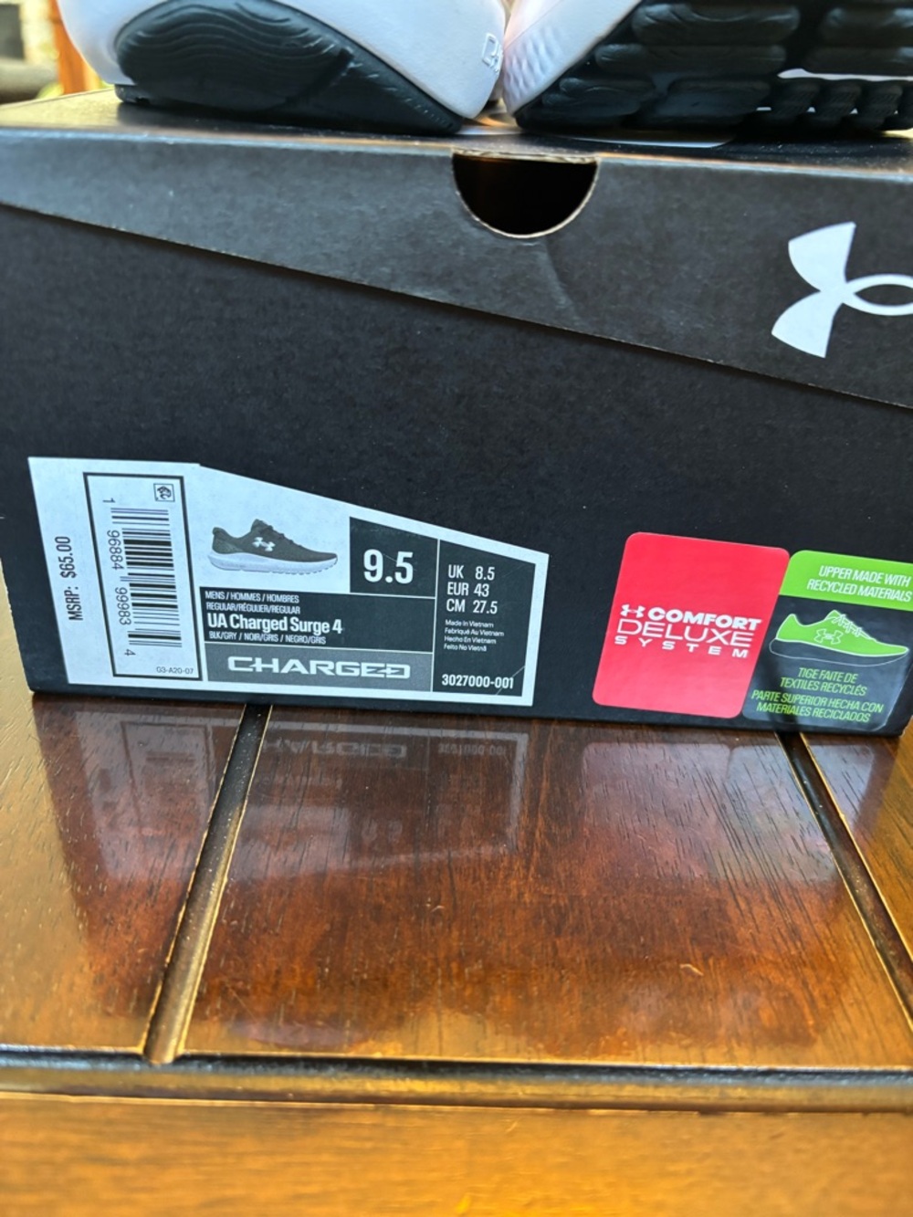 Under Armour Black and White Charged Surge 4 Running Shoes New in Box Size 9.5 - Picture 3 of 7